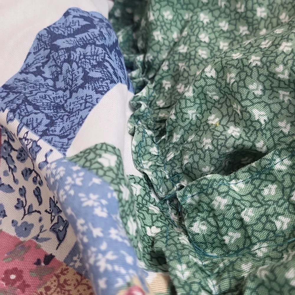 Vintage Calico Double Wedding Ring quilted Pillowcase sham